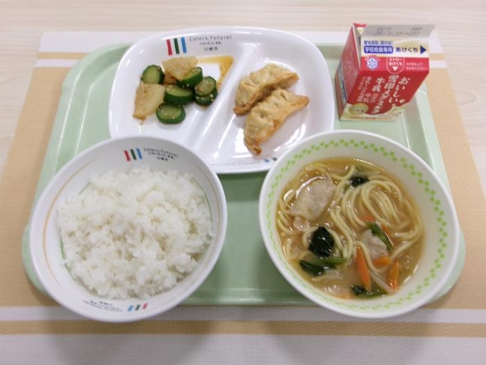 給食写真