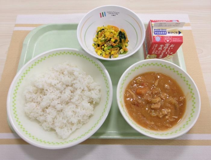 給食写真