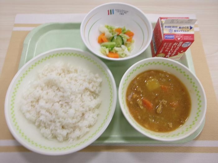 給食写真
