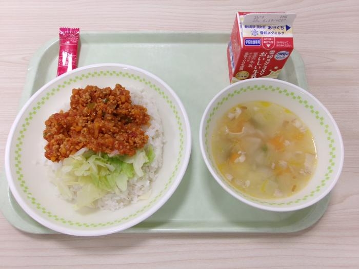 給食写真