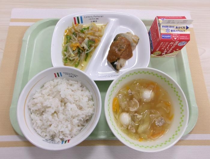 給食写真